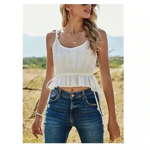 💥🆕Boho White Tie-Waist Peplum Tank M🆕